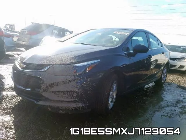 1G1BE5SMXJ7123054 фото 3