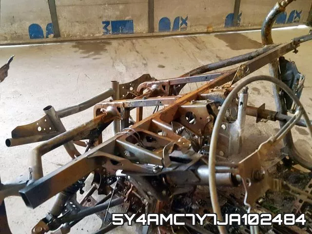 5Y4AMC7Y7JA102484 фото 9