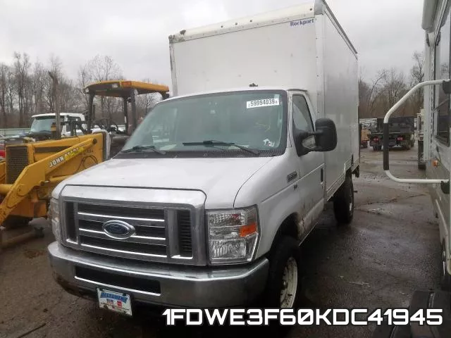 1FDWE3F60KDC41945 фото 3