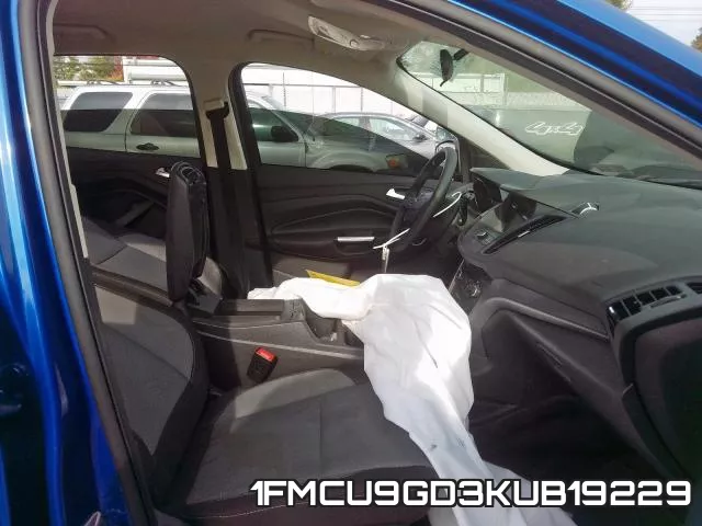 1FMCU9GD3KUB19229 фото 6