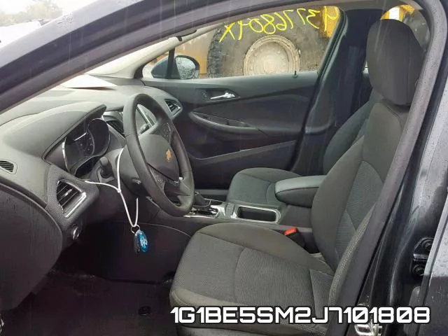 1G1BE5SM2J7101808 фото 6