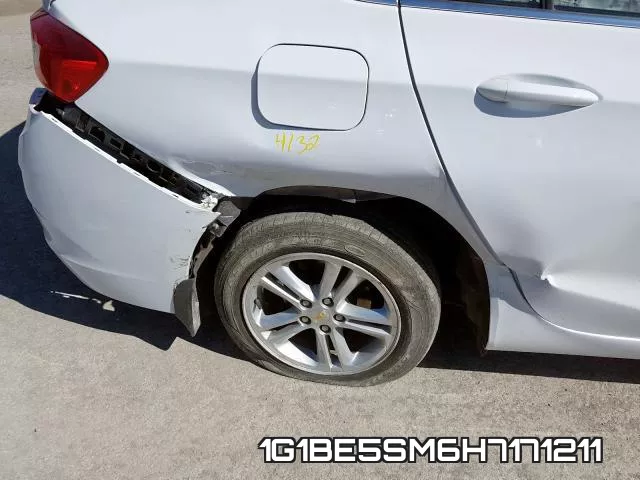 1G1BE5SM6H7171211 фото 10
