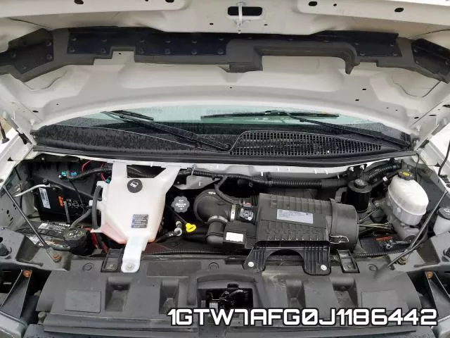 1GTW7AFG0J1186442 фото 8
