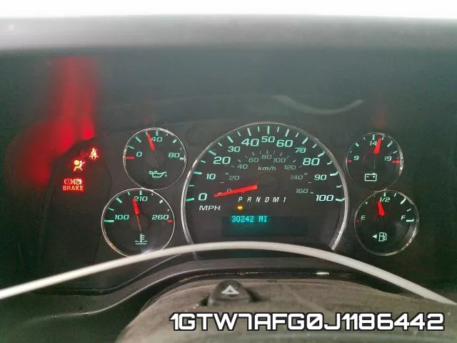 1GTW7AFG0J1186442 фото 9