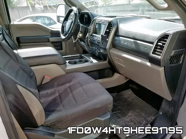 1FD0W4HT9HEE91795 фото 6