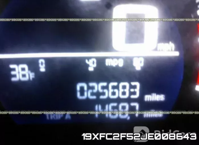 19XFC2F52JE008643 фото 8