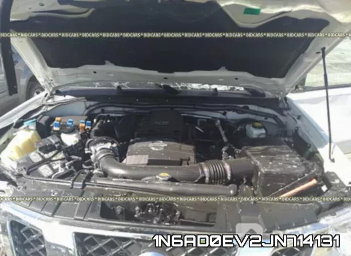 1N6AD0EV2JN714131 фото 2