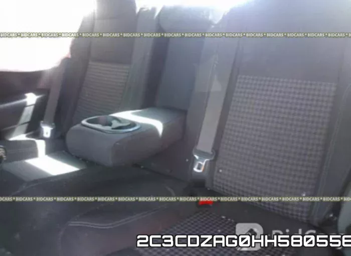 2C3CDZAG0HH580556 фото 9