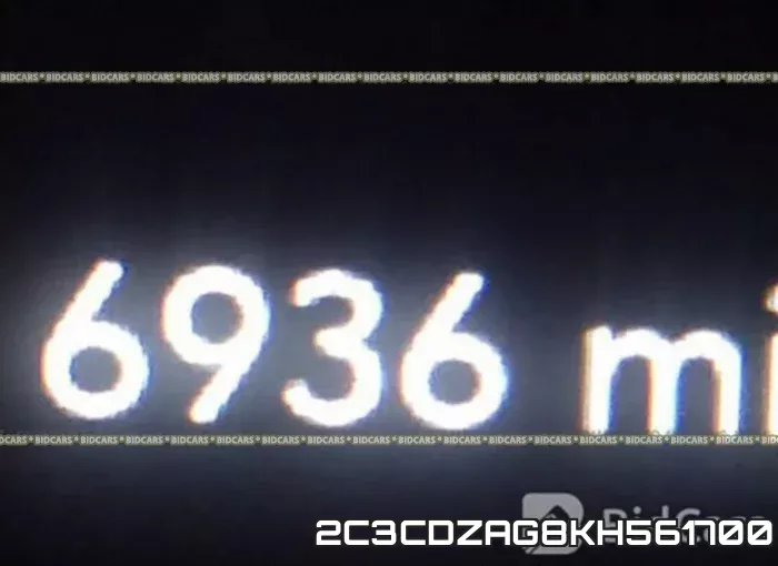 2C3CDZAG8KH561700 фото 8
