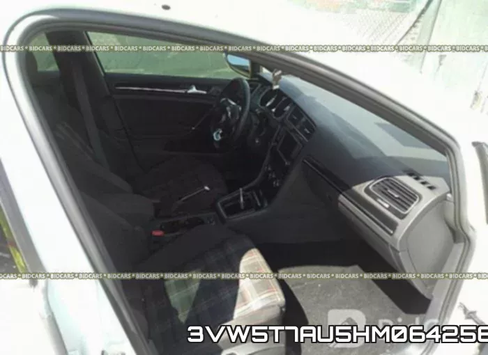 3VW5T7AU5HM064256 фото 6