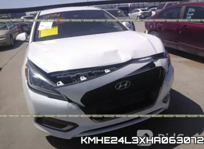 KMHE24L3XHA063072 фото 7