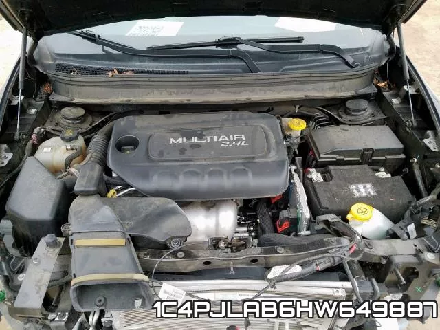 1C4PJLAB6HW649887 фото 8