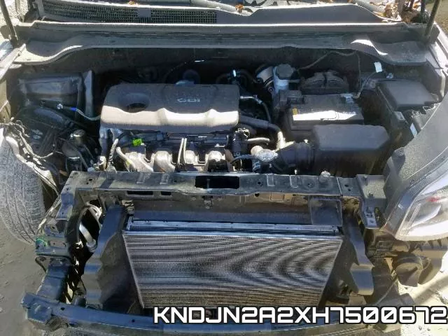 KNDJN2A2XH7500672 фото 8