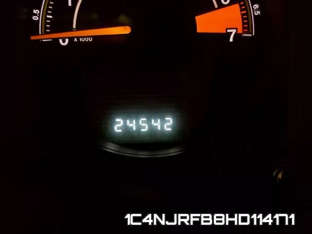 1C4NJRFB8HD114171 фото 9