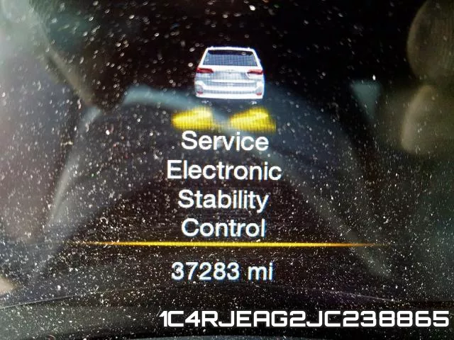 1C4RJEAG2JC238865 фото 9