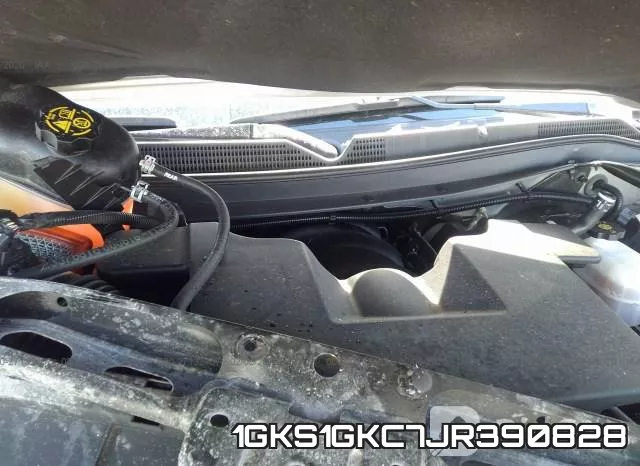 1GKS1GKC7JR390828 фото 2