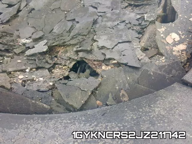 1GYKNCRS2JZ211742 фото 2