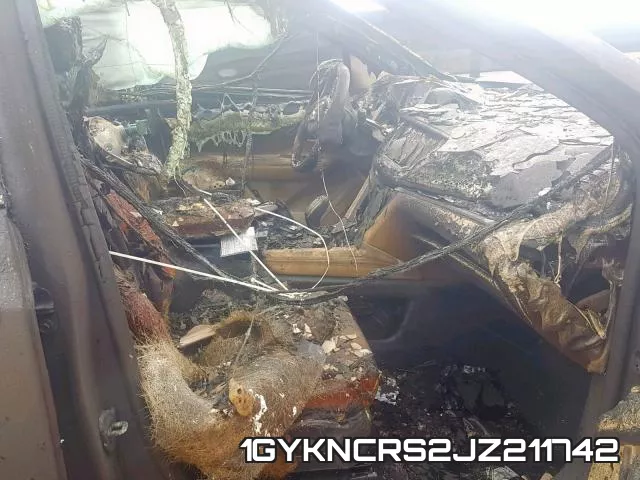 1GYKNCRS2JZ211742 фото 6