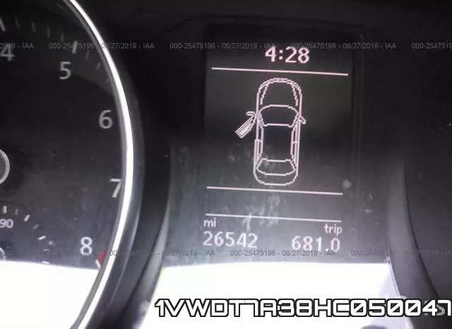 1VWDT7A38HC050047 фото 8