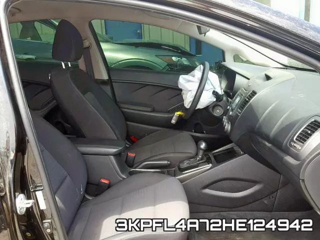 3KPFL4A72HE124942 фото 6