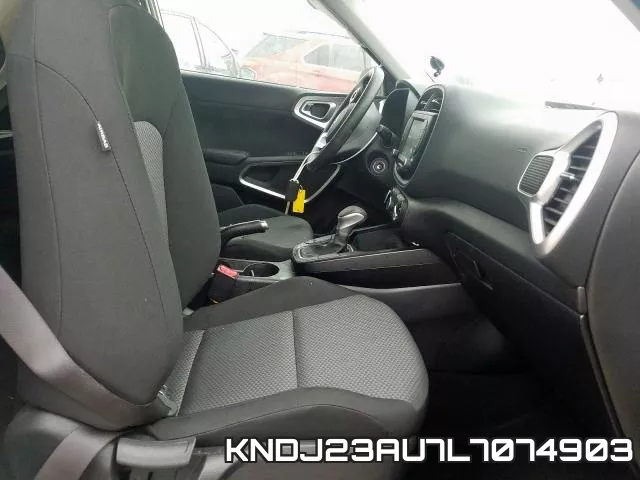 KNDJ23AU7L7074903 фото 6