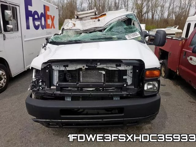 1FDWE3FSXHDC35933 фото 8
