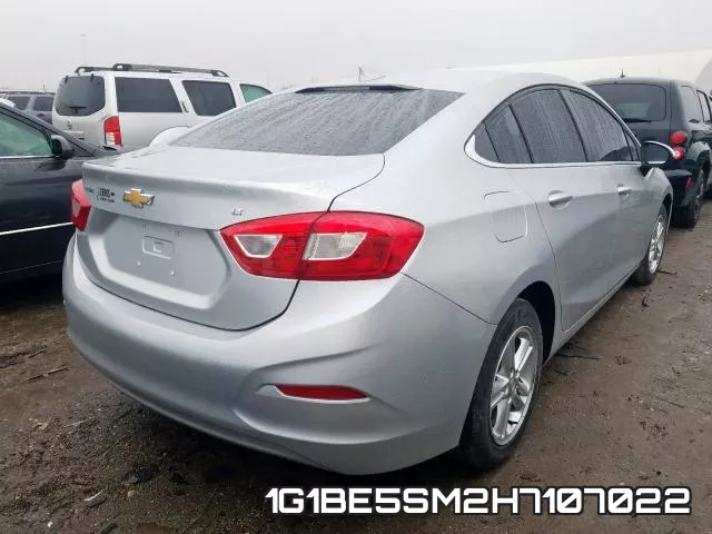 1G1BE5SM2H7107022 фото 5
