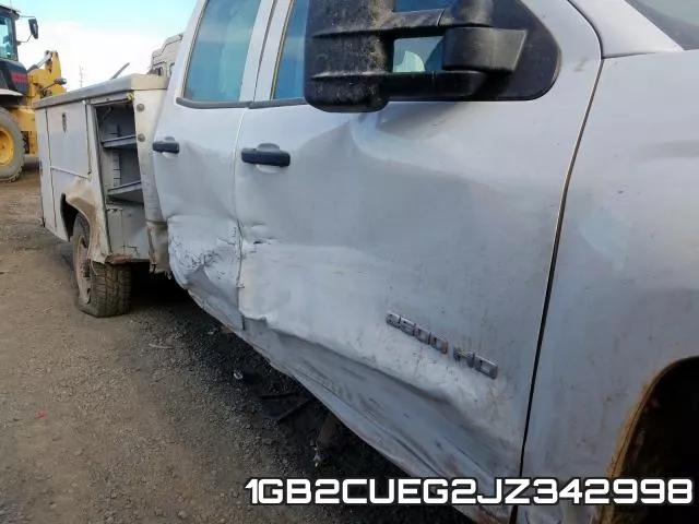 1GB2CUEG2JZ342998 фото 10