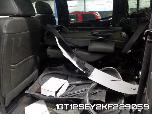 1GT12SEY2KF229059 фото 7
