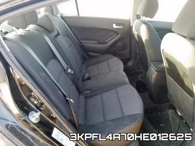 3KPFL4A70HE012625 фото 7