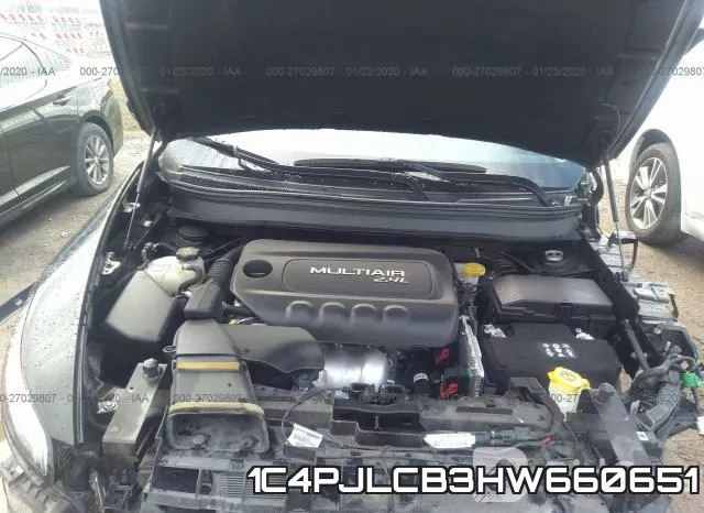 1C4PJLCB3HW660651 фото 2