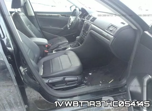 1VWBT7A37HC054145 фото 6