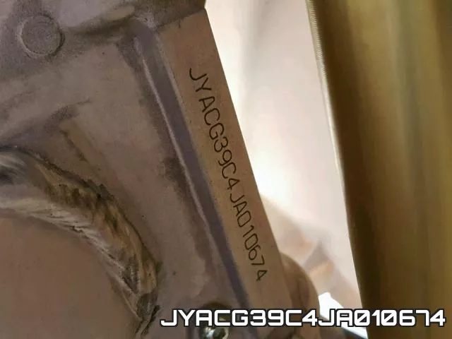 JYACG39C4JA010674 фото 2