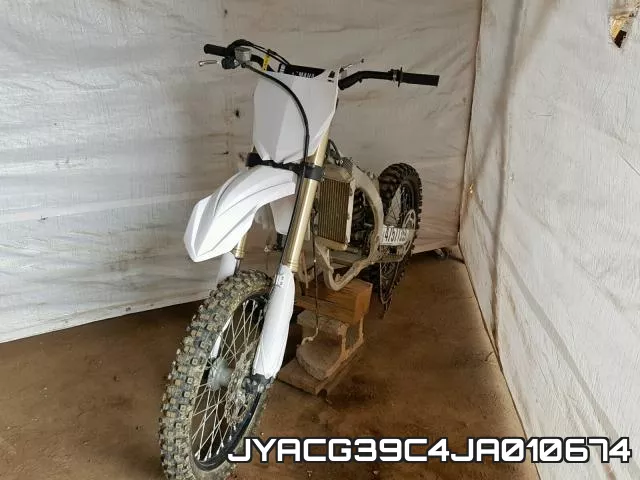 JYACG39C4JA010674 фото 3