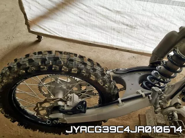 JYACG39C4JA010674 фото 7