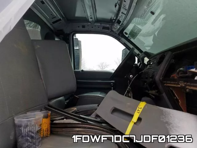 1FDWF7DC7JDF01236 фото 6