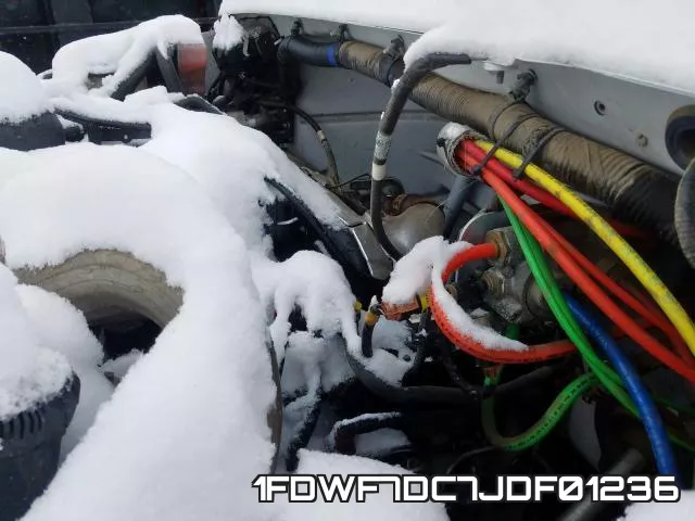 1FDWF7DC7JDF01236 фото 8