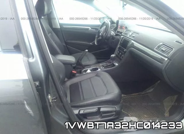 1VWBT7A32HC014233 фото 6