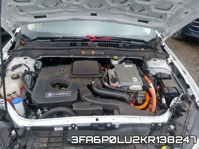 3FA6P0LU2KR138247 фото 8