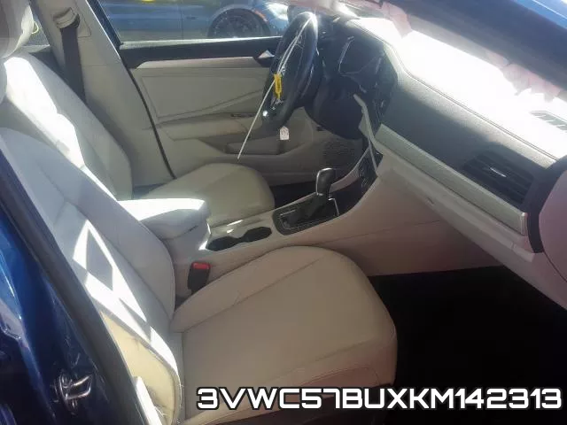 3VWC57BUXKM142313 фото 6