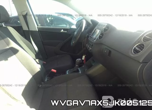 WVGAV7AX5JK005125 фото 6