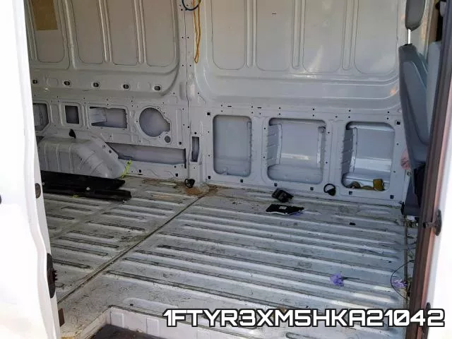 1FTYR3XM5HKA21042 фото 7