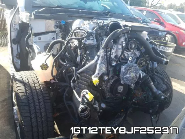 1GT12TEY8JF252317 фото 10