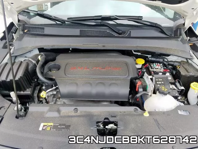 3C4NJDCB8KT628742 фото 8