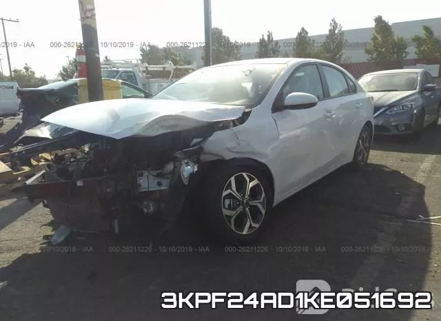 3KPF24AD1KE051692 фото 3