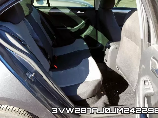 3VW2B7AJ0JM242298 фото 7