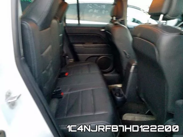 1C4NJRFB7HD122200 фото 7