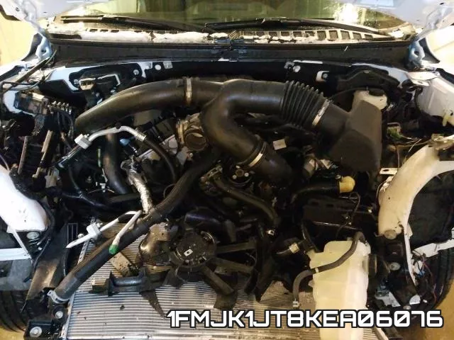 1FMJK1JT8KEA06076 фото 8