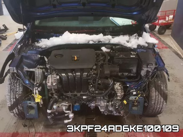 3KPF24AD6KE100109 фото 8