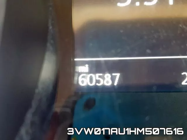 3VW017AU1HM507616 фото 9